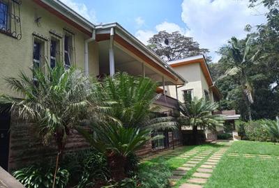 4 Bed House with En Suite in Muthaiga