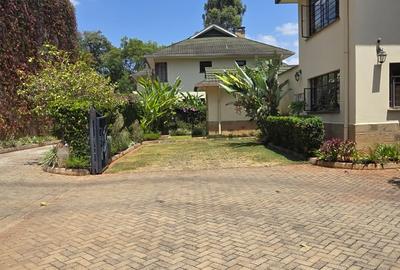 5 Bed Townhouse with En Suite in Lower Kabete