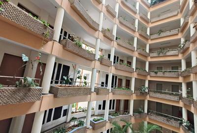 3 Bed Apartment with En Suite at Brookside Drive