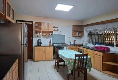 4 Bed House with Staff Quarters in Gigiri