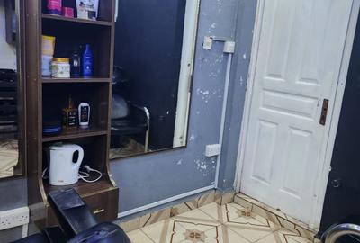 Furnished Shop with Parking in South C - 3