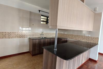1 Bed Apartment with En Suite in Westlands Area
