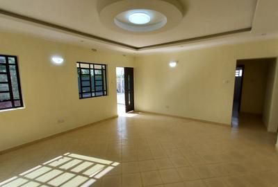 3 Bed House with En Suite at Rimpa - 4