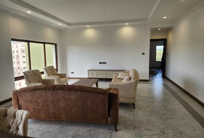 Furnished 3 Bed Apartment with En Suite at Mandera Road - 2