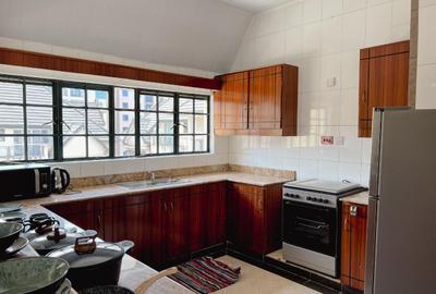 2 Bed Apartment with En Suite in Kileleshwa