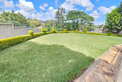 5 Bed House with En Suite in Gigiri