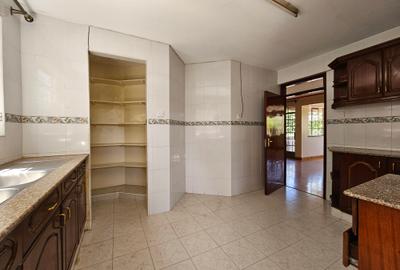 3 Bed Apartment with Parking in Riara Road - 2