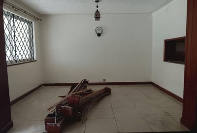 4 Bed Townhouse with Staff Quarters in Kileleshwa