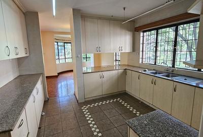 3 Bed Apartment with En Suite at Lavington