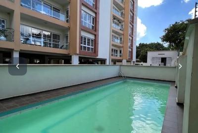 Serviced 3 Bed Apartment with En Suite at Westlands Near Sarit Centre - 2