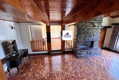 5 Bed House with En Suite in Loresho - 3