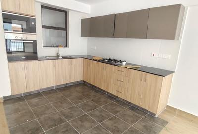 2 Bed Apartment with Swimming Pool in Kilimani - 3