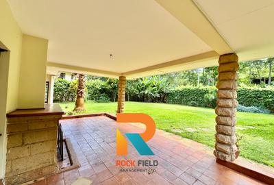 5 Bed Townhouse with En Suite in Rosslyn - 4