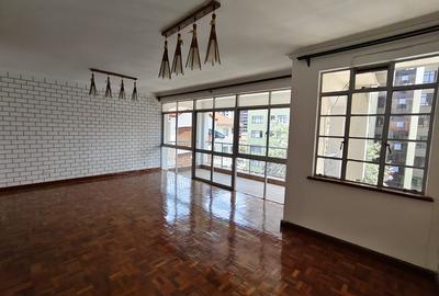 3 Bed Apartment with En Suite in Kilimani