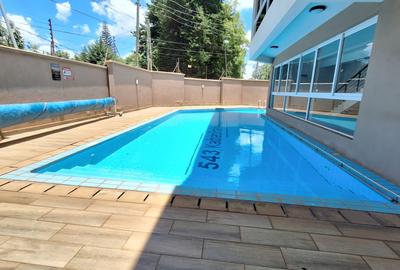 4 Bed Townhouse with En Suite at Lavington - 4