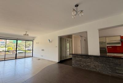 3 Bed Apartment with En Suite in Westlands Area