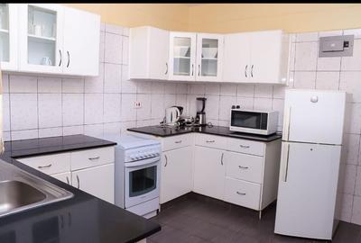 Serviced 2 Bed Apartment with En Suite at Westlands