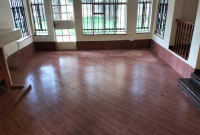 5 Bed Townhouse with En Suite in Lavington