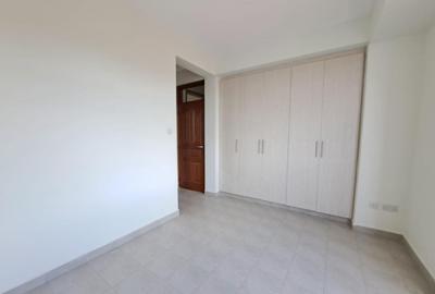 2 Bed Apartment with En Suite in Ruaka