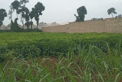 1 ac Residential Land in Redhill