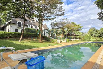 5 Bed House with En Suite in Kitisuru