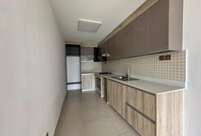 1 Bed Apartment with En Suite at Sports Road - 2