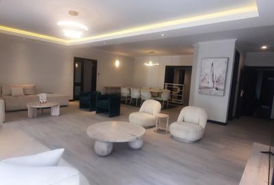 2 Bed Apartment with En Suite in Riverside