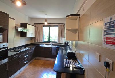 4 Bed Townhouse with En Suite at Brookside Grovelia Grove - 4