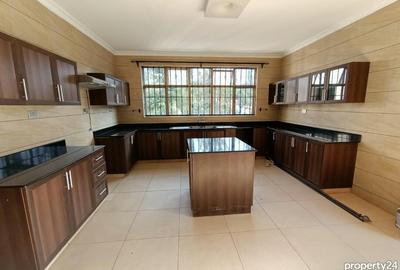 5 Bed House with Garden in Kitisuru