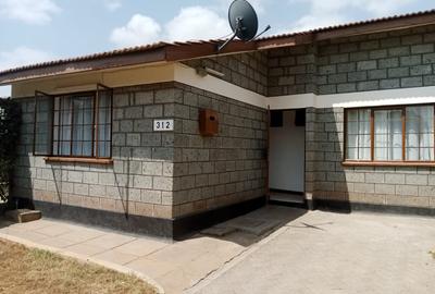 3 Bed House with Garden in Mombasa Road