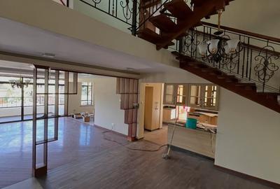 5 Bed Townhouse with En Suite at Lavington Green - 2