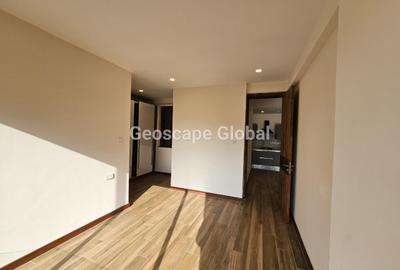 2 Bed Apartment with En Suite in Westlands Area