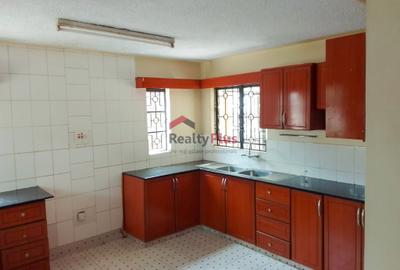 4 Bed House with En Suite in Kyuna