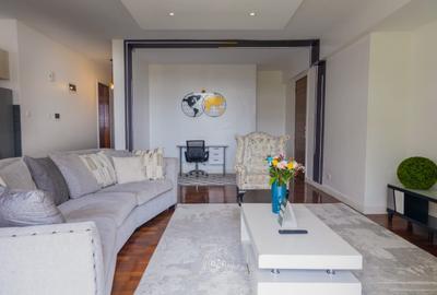 Serviced 2 Bed Apartment with En Suite in Kilimani - 2