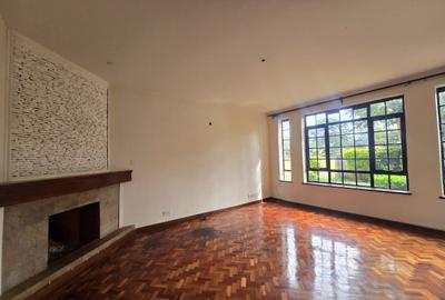 5 Bed Townhouse with En Suite in Lavington