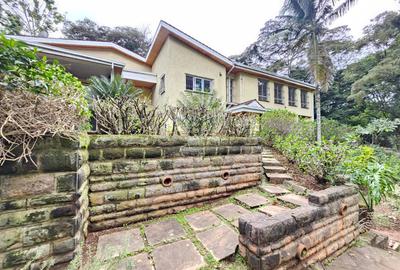 4 Bed House with En Suite in Muthaiga