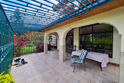 4 Bed House with En Suite at Kaumoni - 3