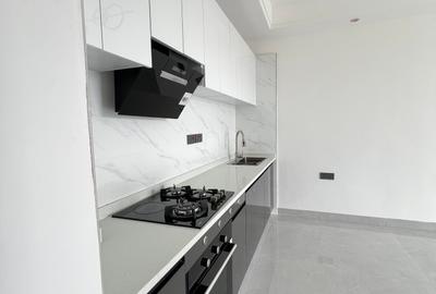 1 Bed Apartment with Swimming Pool in Kilimani - 3