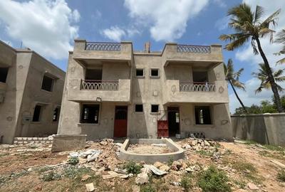 3 Bed Townhouse with En Suite at Greenwood Mtwapa Weighbridge Along Mombasa-Malindi Highway