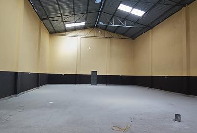 4,000 ft² Warehouse with Parking in Eastern ByPass