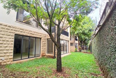 5 Bed Townhouse with En Suite at Lavington Green - 3
