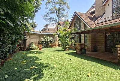 5 Bed Townhouse with En Suite in Lavington