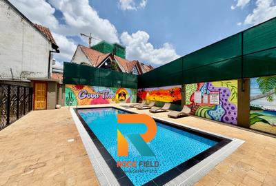 Furnished 1 Bed Apartment with En Suite in Brookside - 2