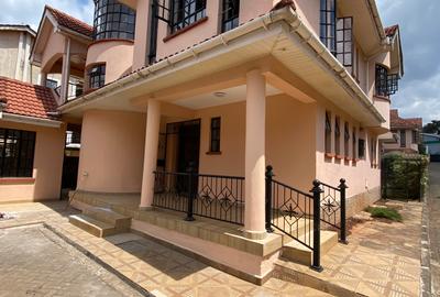 4 Bed Townhouse with En Suite in Lavington