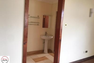 Serviced 2 Bed Apartment with En Suite at Kilimani