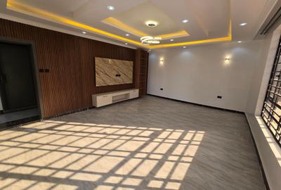 3 Bed House with En Suite at Thikaroad - 4