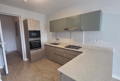Serviced 2 Bed Apartment with En Suite at Off Nyeri Road - 3
