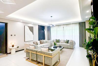 4 Bed Apartment with En Suite in Lavington