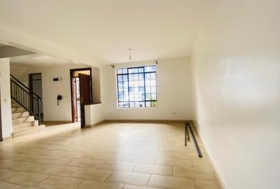 4 Bed Townhouse with En Suite in Ruiru - 2