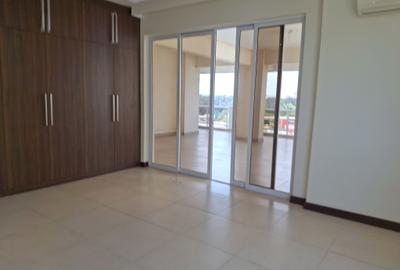 Serviced 3 Bed Apartment with En Suite at Nyali Mombasa - 4